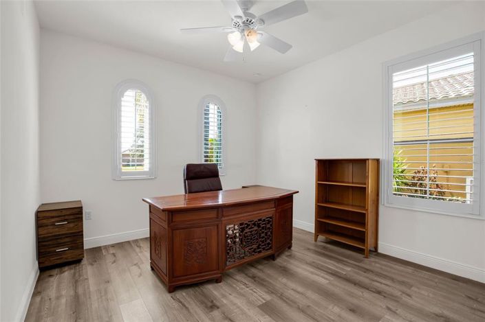 Image No.16-3 Bed House for sale