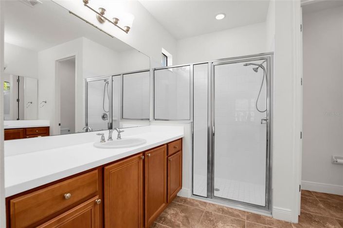 Image No.21-3 Bed House for sale