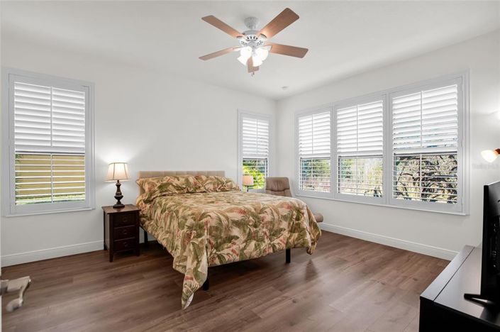 Image No.23-3 Bed House for sale