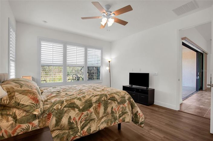 Image No.25-3 Bed House for sale