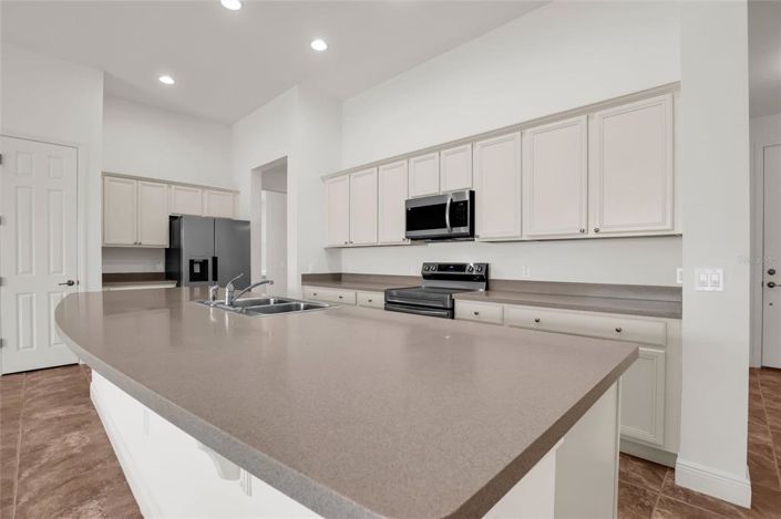 Image No.7-3 Bed House for sale