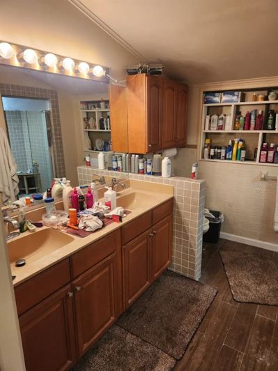 Image No.23-4 Bed House for sale