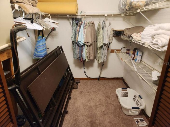 Image No.25-4 Bed House for sale