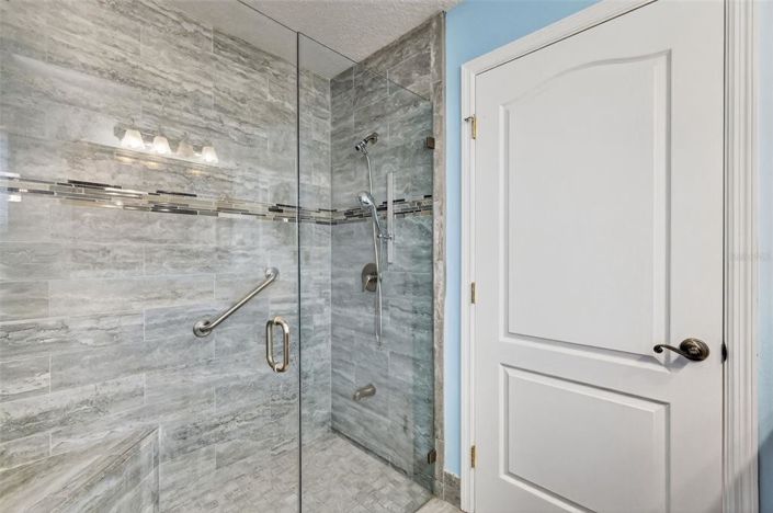 Image No.14-3 Bed House for sale