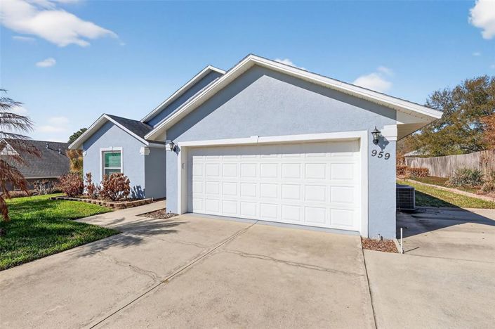 Image No.2-3 Bed House for sale