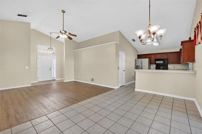 Image No.4-3 Bed House for sale