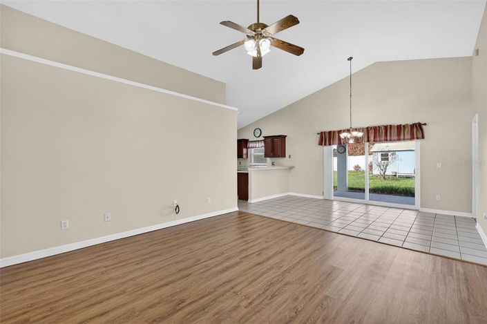 Image No.5-3 Bed House for sale