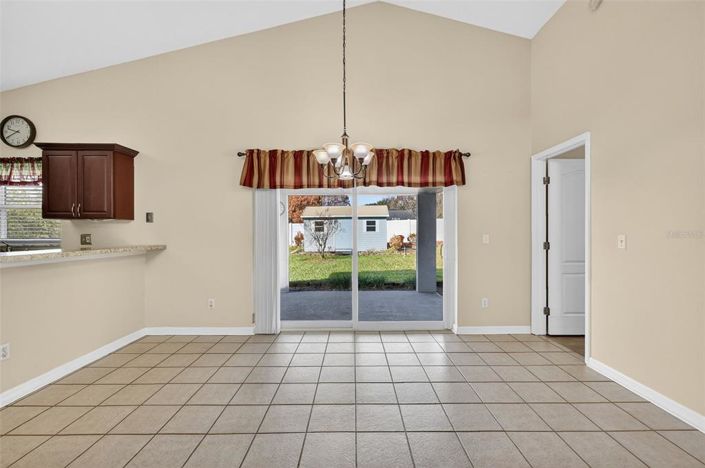 Image No.8-3 Bed House for sale