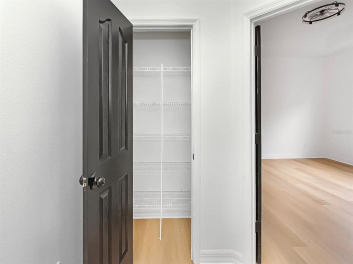 Image No.34-3 Bed House for sale