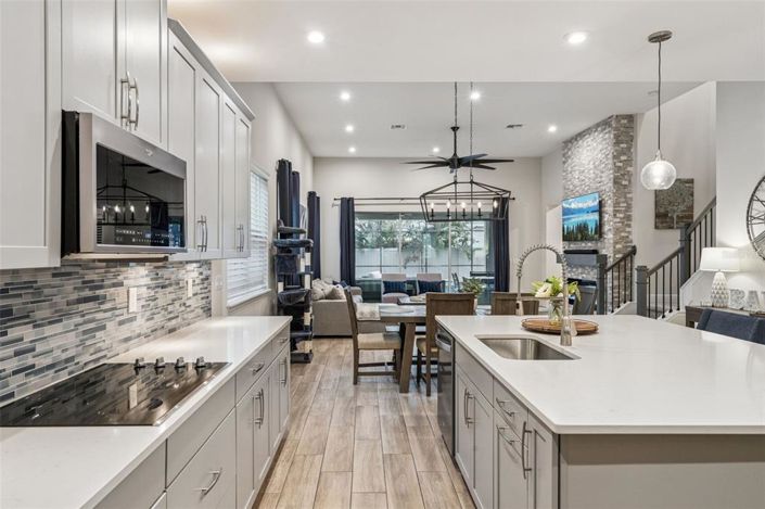 Image No.18-4 Bed House for sale