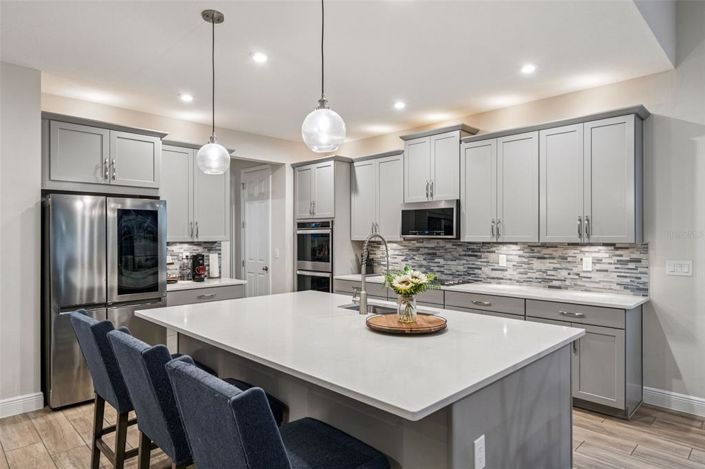 Image No.19-4 Bed House for sale