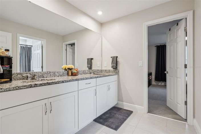 Image No.37-4 Bed House for sale