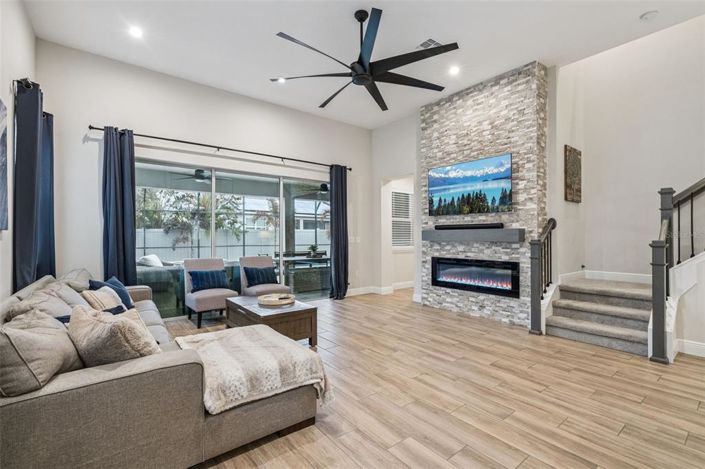 Image No.9-4 Bed House for sale