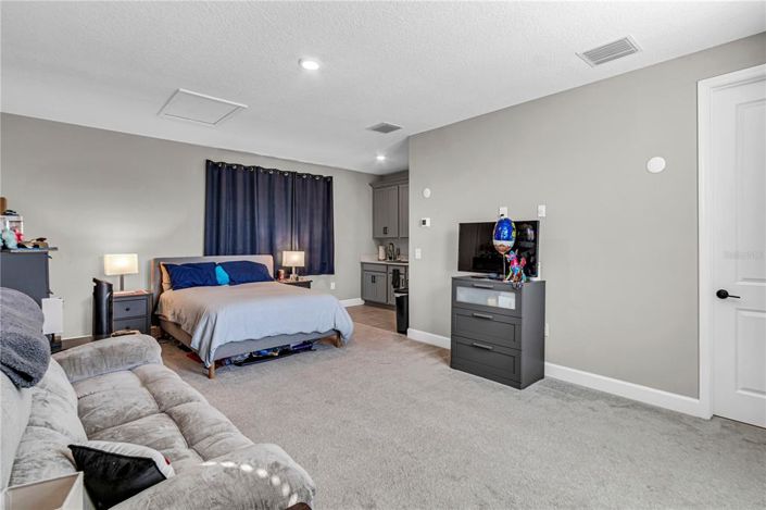 Image No.30-5 Bed House for sale