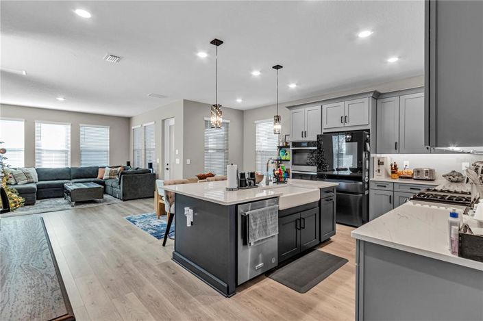 Image No.4-5 Bed House for sale