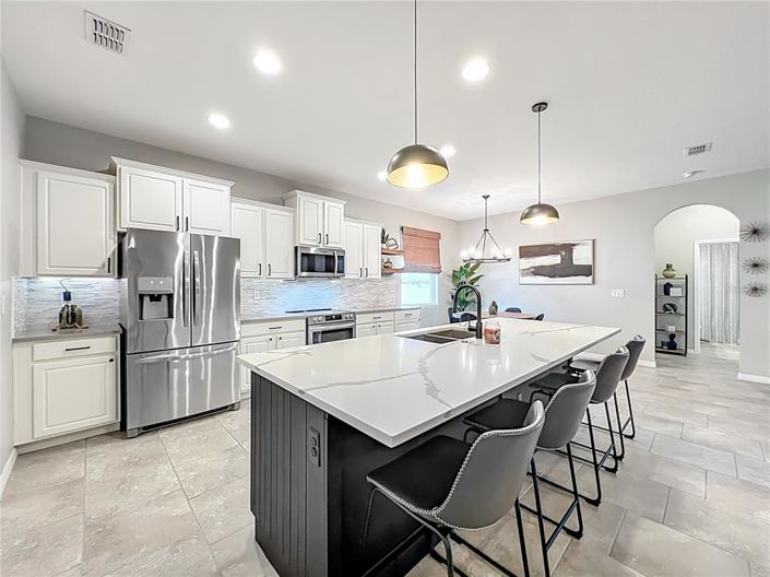 Image No.16-4 Bed House for sale