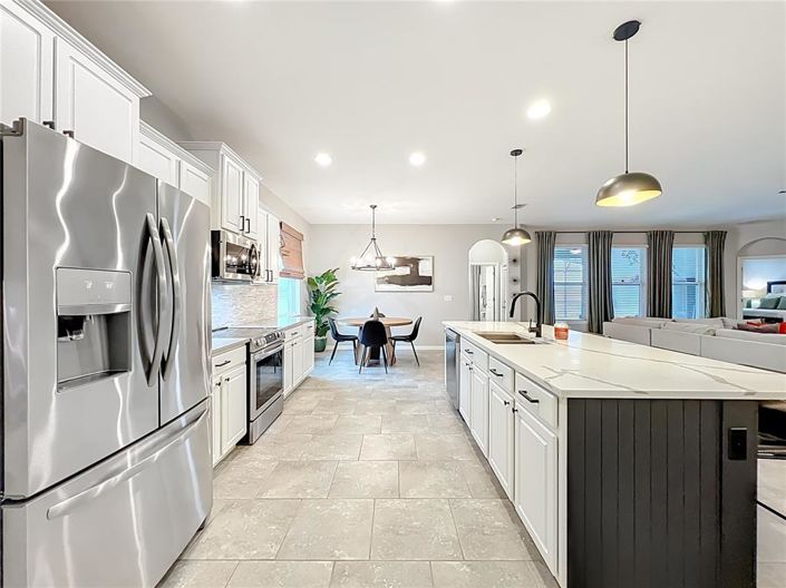 Image No.18-4 Bed House for sale