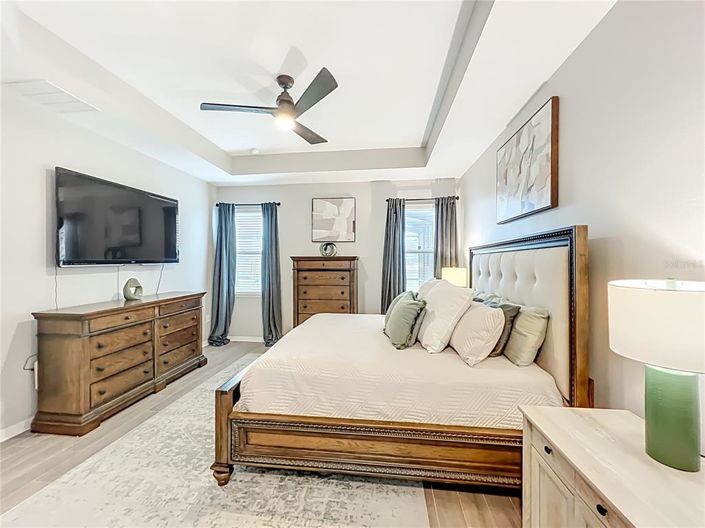 Image No.30-4 Bed House for sale