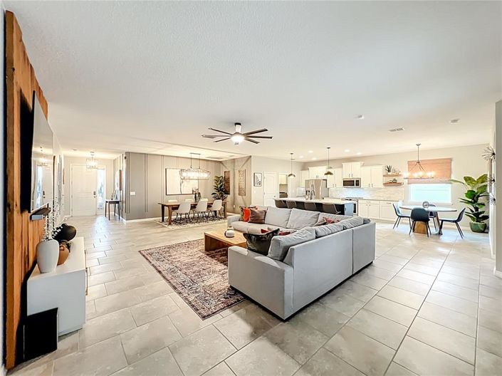 Image No.38-4 Bed House for sale