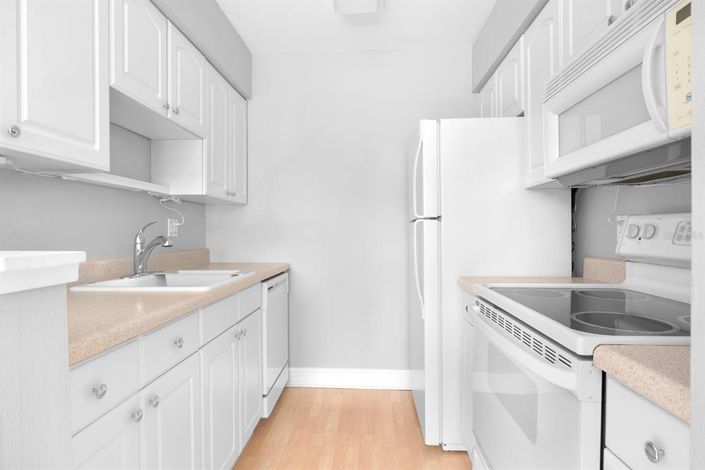 Image No.11-1 Bed Apartment for sale