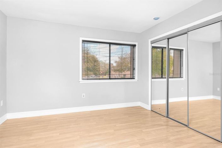 Image No.17-1 Bed Apartment for sale