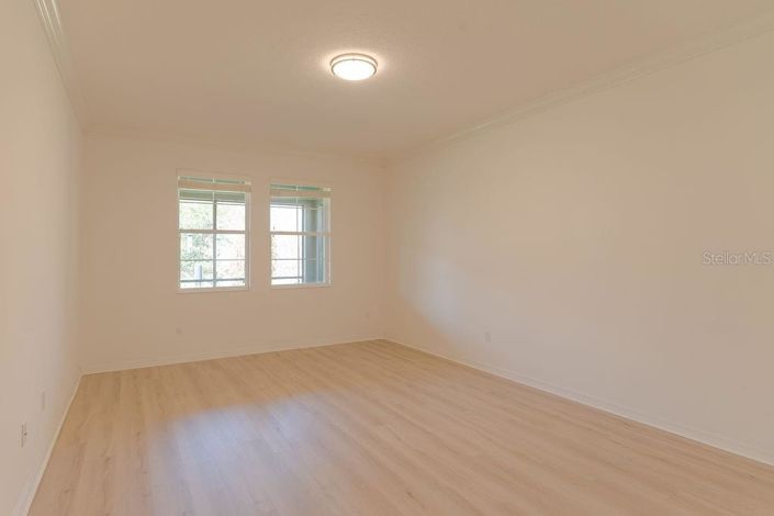 Image No.16-4 Bed House for sale