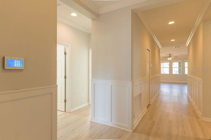 Image No.2-4 Bed House for sale