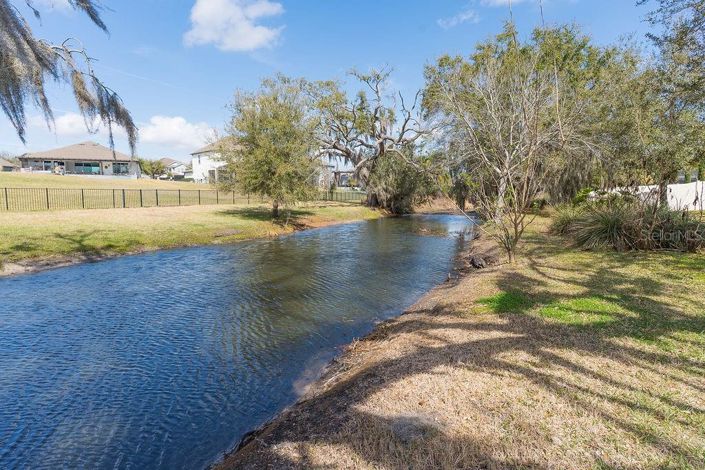 Image No.24-4 Bed House for sale