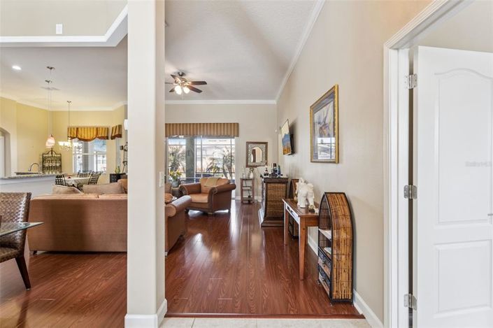 Image No.6-3 Bed House for sale