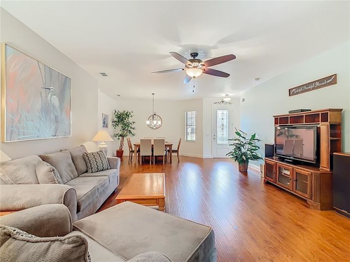 Image No.13-3 Bed House for sale