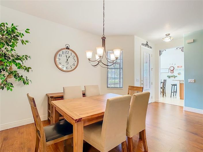 Image No.9-3 Bed House for sale