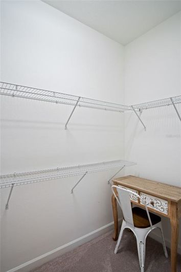 Image No.17-4 Bed House for sale