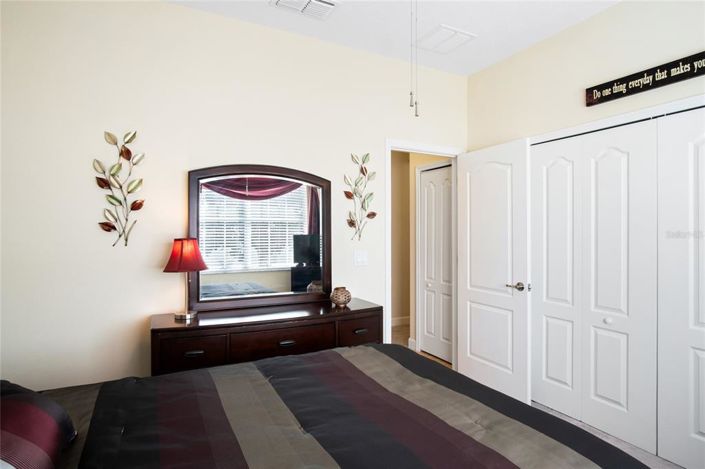 Image No.20-4 Bed House for sale