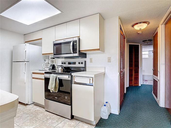 Image No.10-3 Bed Apartment for sale