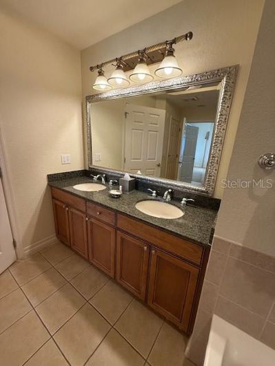 Image No.11-3 Bed Villa for sale