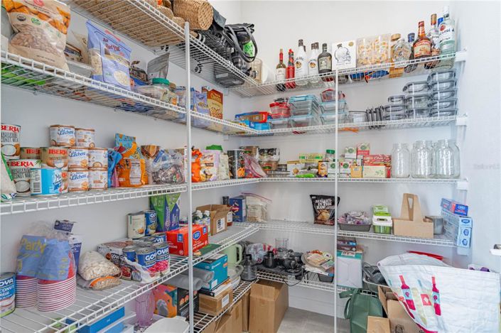 Image No.12-4 Bed House for sale