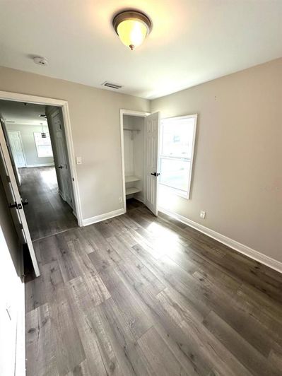 Image No.10-2 Bed Townhouse for sale