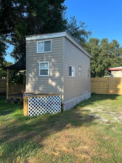 Image No.15-2 Bed Townhouse for sale