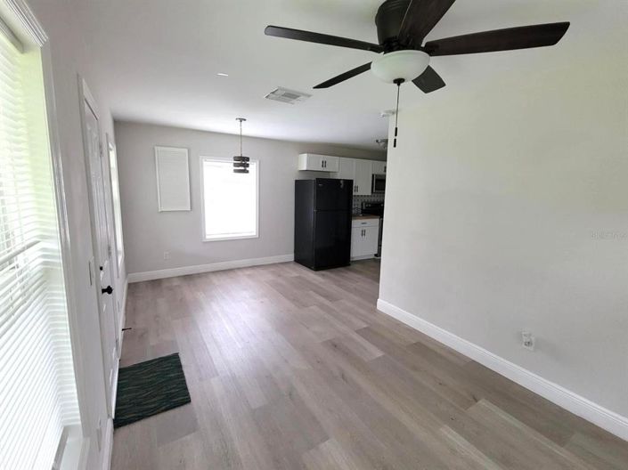 Image No.7-2 Bed Townhouse for sale