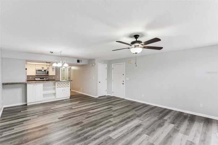 Image No.19-3 Bed Apartment for sale