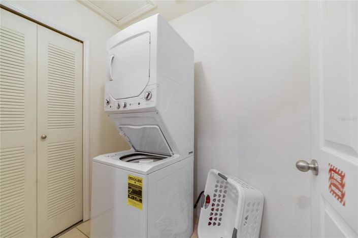 Image No.15-3 Bed Townhouse for sale