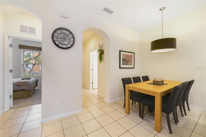 Image No.9-3 Bed Townhouse for sale