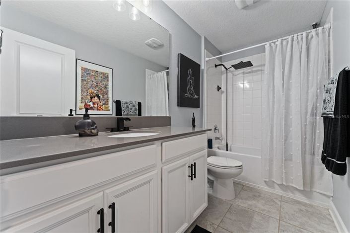 Image No.17-3 Bed Townhouse for sale