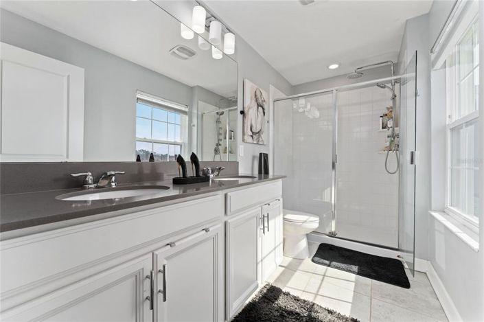 Image No.18-3 Bed Townhouse for sale