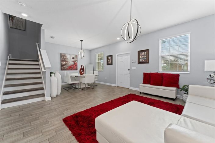 Image No.3-3 Bed Townhouse for sale