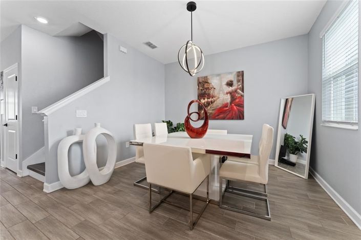 Image No.5-3 Bed Townhouse for sale