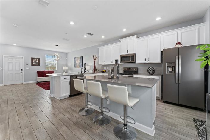 Image No.6-3 Bed Townhouse for sale