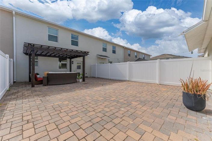 Image No.9-3 Bed Townhouse for sale