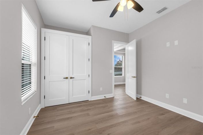 Image No.27-5 Bed House for sale