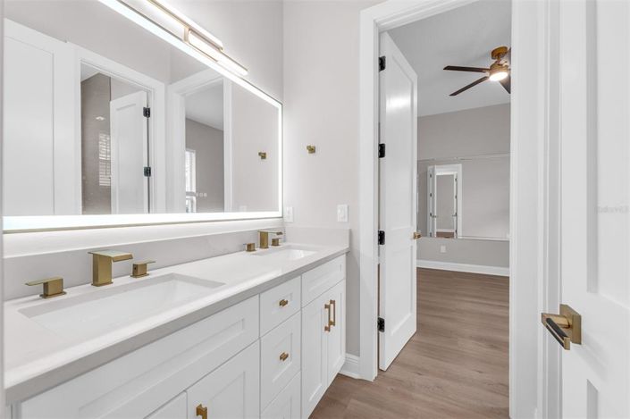 Image No.31-5 Bed House for sale